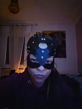 Emma Conti  online show from November 23, 2025, 8:52 pm