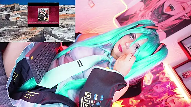 Snapshot of Noha-- chatting on November 26, 2025, 11:43 am Noha-- online show from November 26, 2025, 11:43 am