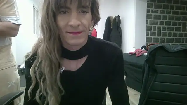 samia42 online show from November 16, 2025, 10:02 pm