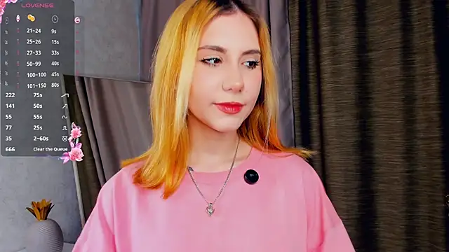 Snapshot of LilyMaiorano chatting on November 9, 2025, 5:44 am LilyMaiorano online show from November 9, 2025, 5:44 am