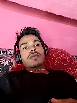 Snapshot of your_Jonny07 chatting on November 9, 2025, 5:55 am your Jonny07 online show from November 9, 2025, 5:55 am