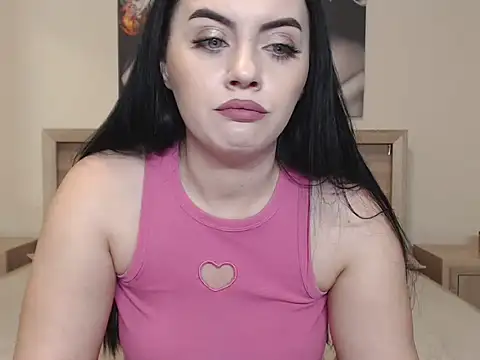 mira jade online show from February 3, 2026, 9:09 pm