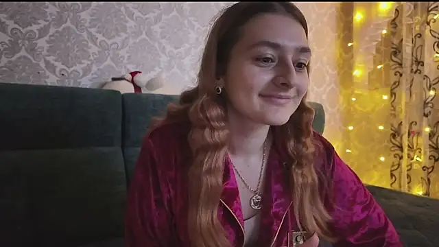 Snapshot of SweetLiaison chatting on February 14, 2026, 3:23 pm SweetLiaison online show from February 14, 2026, 3:23 pm