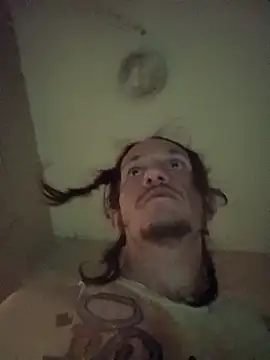 Snapshot of White_chocolate69 chatting on January 5, 2026, 8:23 pm White chocolate69 online show from January 5, 2026, 8:23 pm