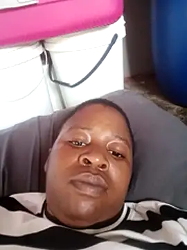 CUTE V 123 online show from November 27, 2025, 8:48 am