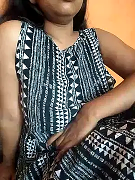 Sexy Divya   online show from June 14, 2026, 12:51 am