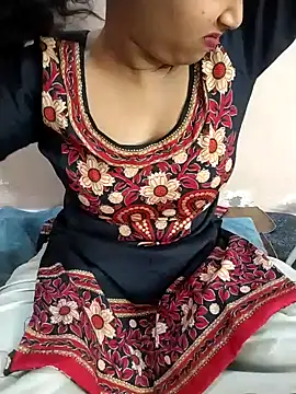 Sexy Divya   online show from March 19, 2026, 6:02 am