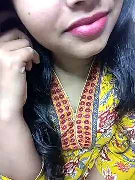 Sexy Divya   online show from February 8, 2026, 1:31 pm