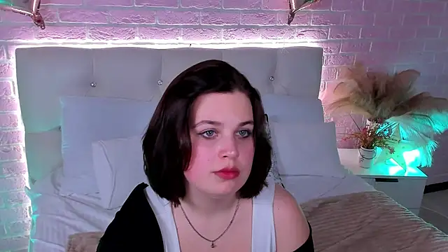 Snapshot of Rebecca__Moon chatting on November 21, 2025, 4:44 am Rebecca Moon online show from November 21, 2025, 4:44 am