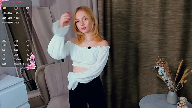 Snapshot of DoreenRuffner chatting on November 8, 2025, 1:14 pm DoreenRuffner online show from November 8, 2025, 1:14 pm