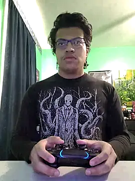 Crypticfreak50 online show from November 7, 2025, 4:22 pm