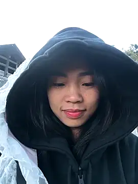 Lynly k2 online show from November 26, 2025, 12:32 am