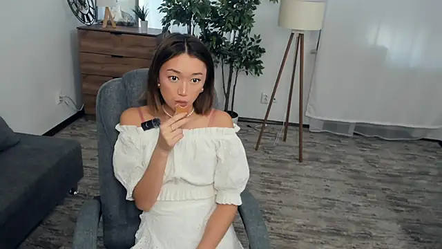 RyanGrandt online show from November 16, 2025, 10:53 am