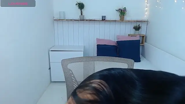 Snapshot of MariaVex chatting on November 20, 2025, 7:36 pm MariaVex online show from November 20, 2025, 7:36 pm