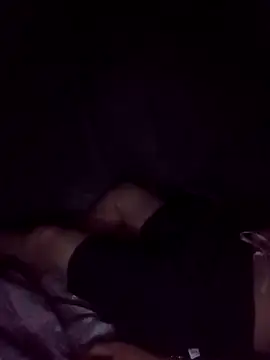 Lynn-122 online show from April 15, 2026, 9:04 pm