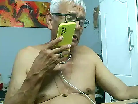 dirtysluttyfist online show from November 20, 2025, 9:58 pm