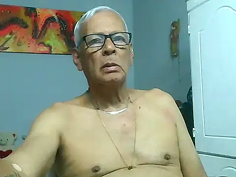 dirtysluttyfist online show from November 21, 2025, 3:44 pm