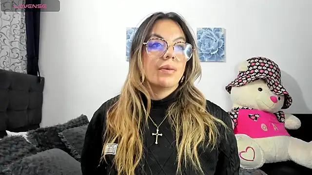 ariannawil online show from January 11, 2026, 11:55 pm