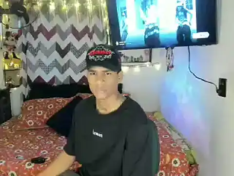 JUANBIGCOCK21CM online show from June 2, 2026, 9:15 pm