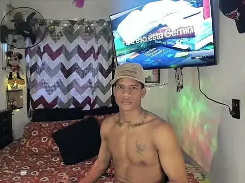 JUANBIGCOCK21CM online show from June 3, 2026, 3:39 pm