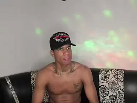 JUANBIGCOCK21CM online show from May 9, 2026, 5:49 pm