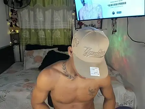 JUANBIGCOCK21CM online show from June 19, 2026, 6:52 am