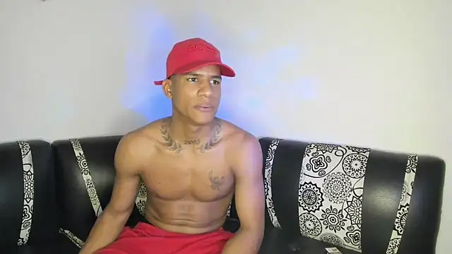 JUANBIGCOCK21CM online show from April 22, 2026, 4:47 pm