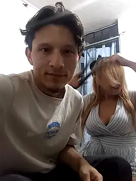 xXAndreyAndMariaXx online show from November 12, 2025, 12:04 am