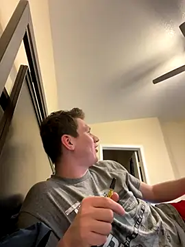 dakota1998x online show from December 3, 2025, 6:40 pm