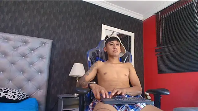 Vinackk online show from November 20, 2025, 3:40 am