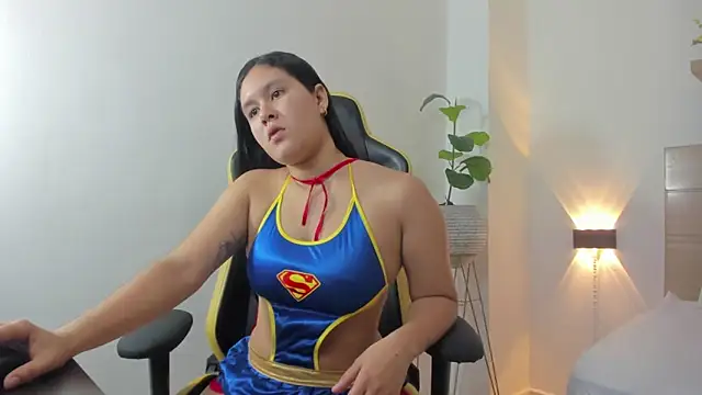 ruby rilees online show from November 15, 2025, 8:02 pm