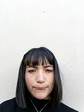 Luna juicy online show from November 30, 2025, 3:24 pm