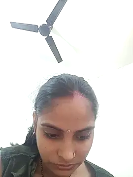 shifali21girl online show from November 23, 2025, 4:22 am