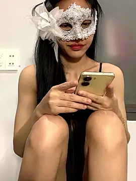 Tiny-122 online show from January 18, 2026, 6:22 pm