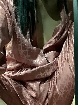 Tiny-122 online show from January 15, 2026, 6:00 pm