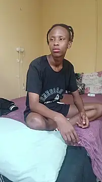 EDENGAYBOY online show from November 8, 2025, 10:08 am