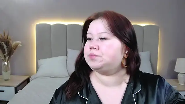 EvaNova  online show from February 9, 2026, 10:24 am