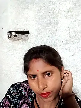Maya mohni online show from May 25, 2026, 2:44 am