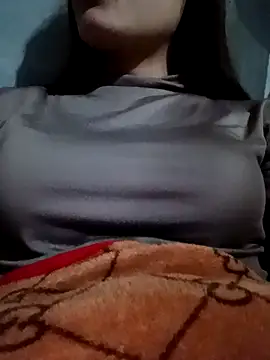 Lyla john online show from January 17, 2026, 12:42 pm