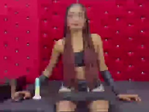 Snapshot of YurisaArisa chatting on November 19, 2025, 11:32 am YurisaArisa online show from November 19, 2025, 11:32 am