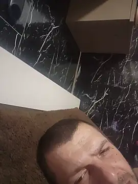 Saddamzaid1985 online show from June 15, 2026, 2:06 pm