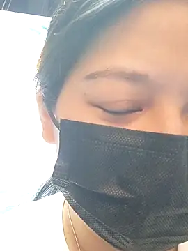 StrayedForename online show from April 10, 2026, 11:17 am