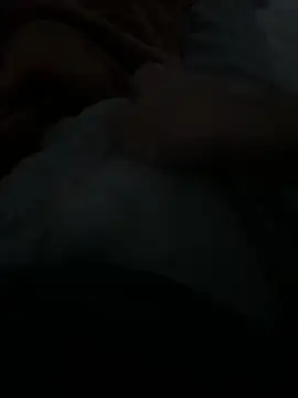 groschibre40100 online show from November 19, 2025, 2:50 pm