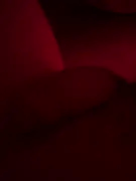 groschibre40100 online show from November 16, 2025, 11:19 pm