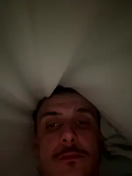 groschibre40100 online show from November 22, 2025, 12:10 am