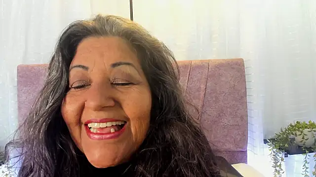 Victoriaa Anderson online show from March 12, 2026, 1:48 pm