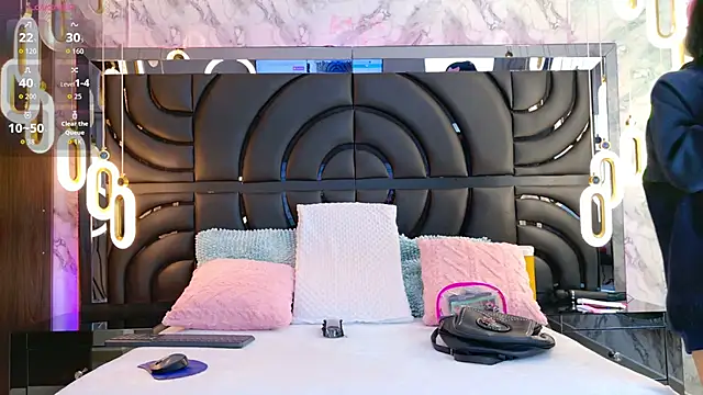 BunnySexyy18 online show from November 27, 2025, 11:21 am