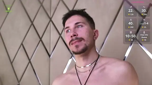 Snapshot of IskellaEvans chatting on November 18, 2025, 8:34 pm IskellaEvans online show from November 18, 2025, 8:34 pm