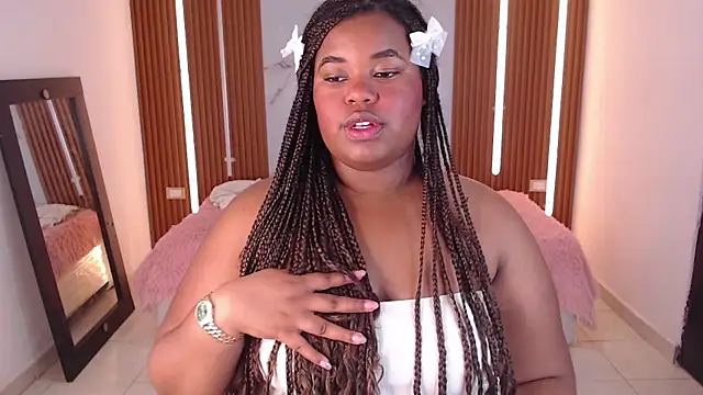 Snapshot of Jhann_ chatting on November 12, 2025, 7:51 pm Jhann online show from November 12, 2025, 7:51 pm