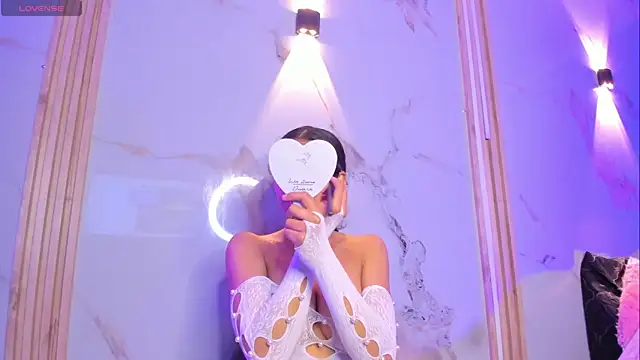 Aron and molly online show from November 27, 2025, 12:05 pm